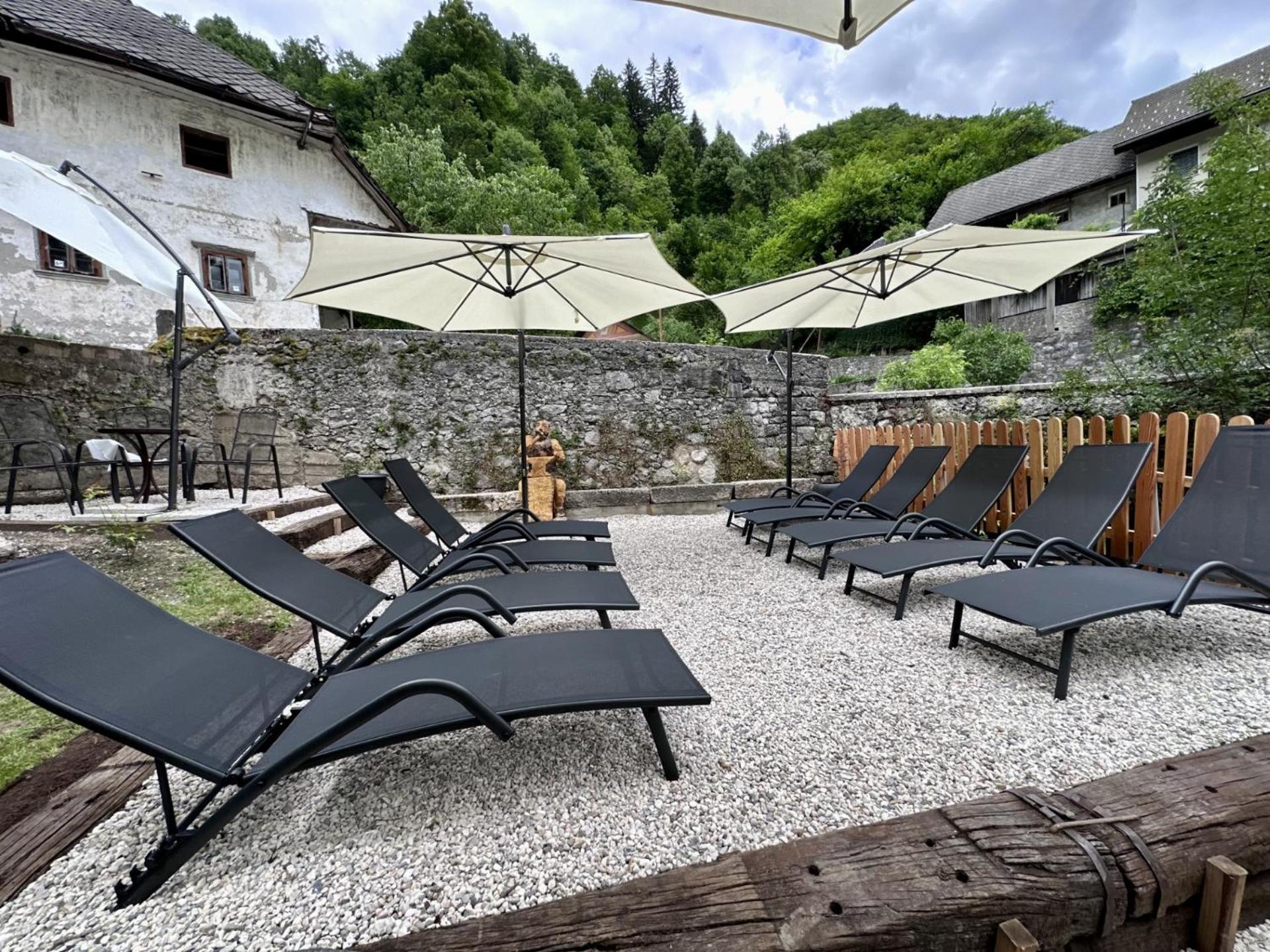 Bajta Kroparica Exterior foto